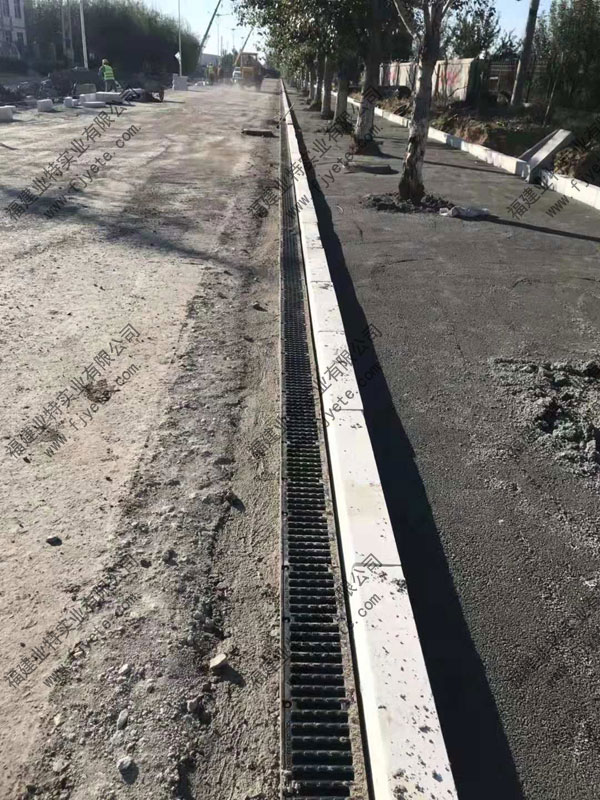 公路排水溝施工